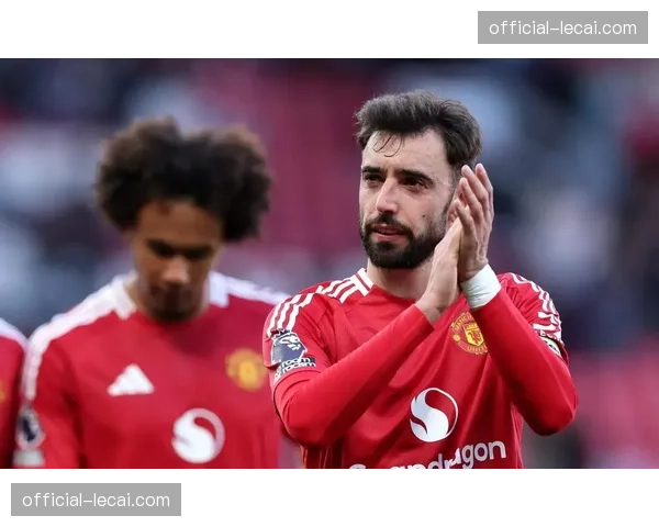 曼联B费领衔中场控制，卡里克延续近期获胜阵容框架